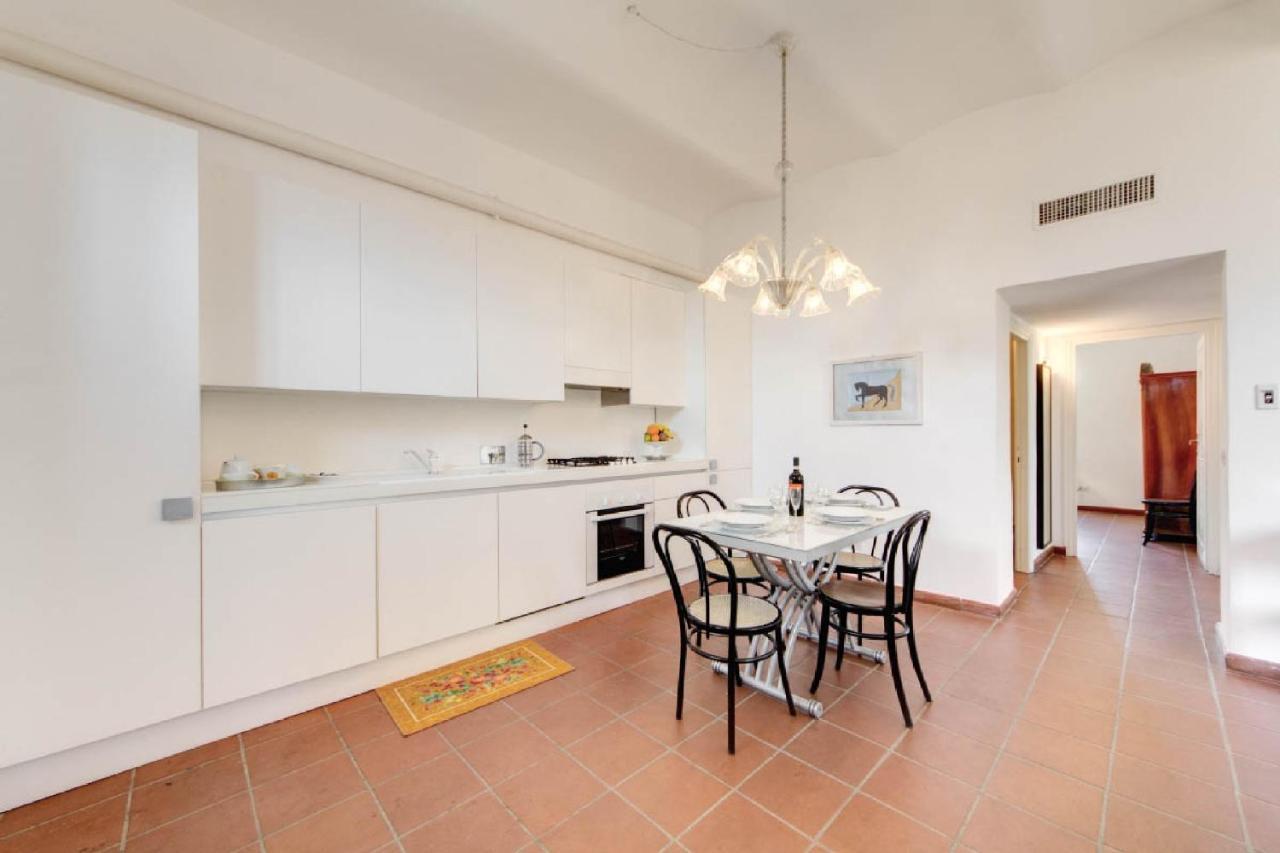 Apartmán Latinhouse Řím Exteriér fotografie